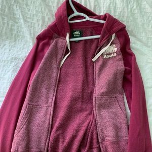 Roots zip up sweater